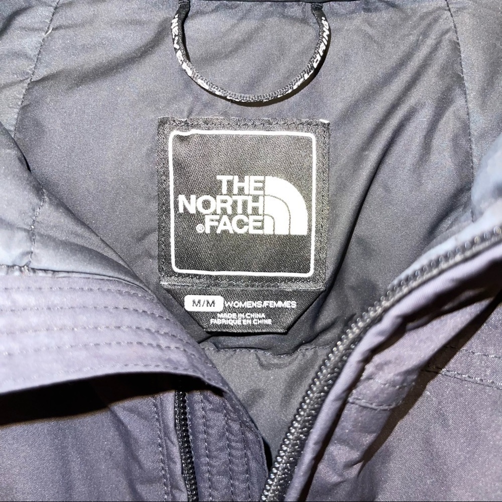 The North Face Women Down Jacket Size M - Picture 4 of 4